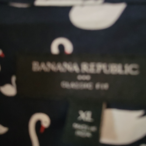 Banana Republic Womens Size XL Blue Swan Print Long Sleeve Button Up Shirt - Picture 5 of 6